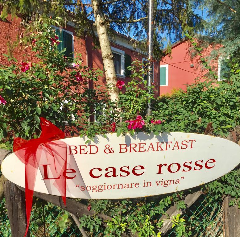 Bed and Breakfast Beb Le Case Rosse Веруккьо Экстерьер фото